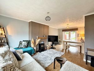 Photo 4- click for photo gallery